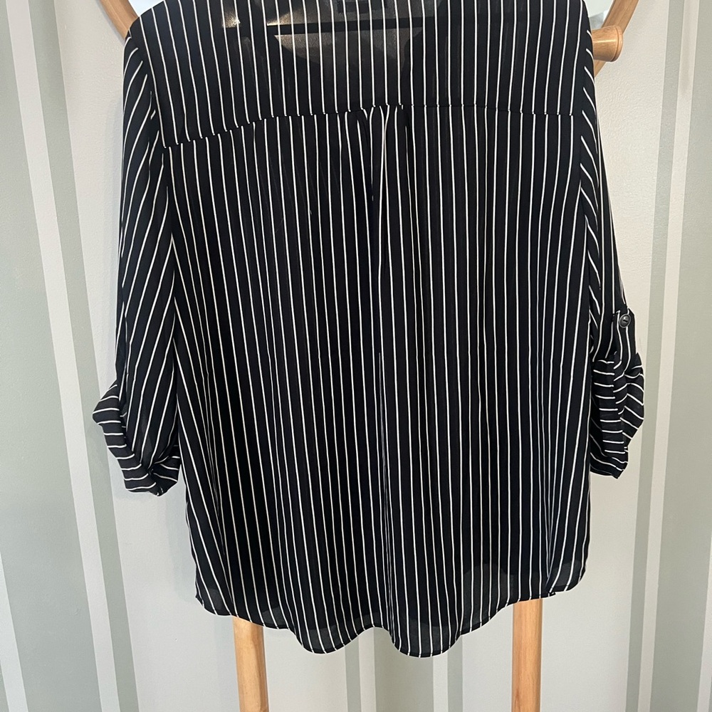 Maurices Black and White Striped Blouse XL - Picture 4 of 5